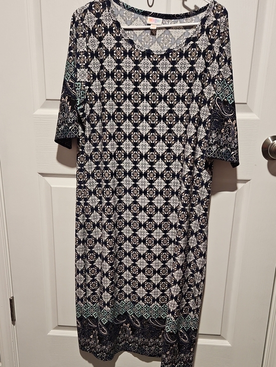 LuLaRoe Dresses & Skirts - LuLaRoe Navy & White Patterned Midi Dress with Teal Accents